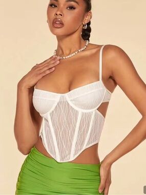 NWT XS SHEIN BAE “Asymmetrical Hem Cami Top” White Sheer Lace Bustier